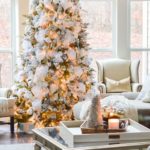 40 Ezciting Silver And White Christmas Tree Decoration Ideas 18