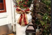 Beautiful Rustic Outdoor Christmas Decoration Ideas 43