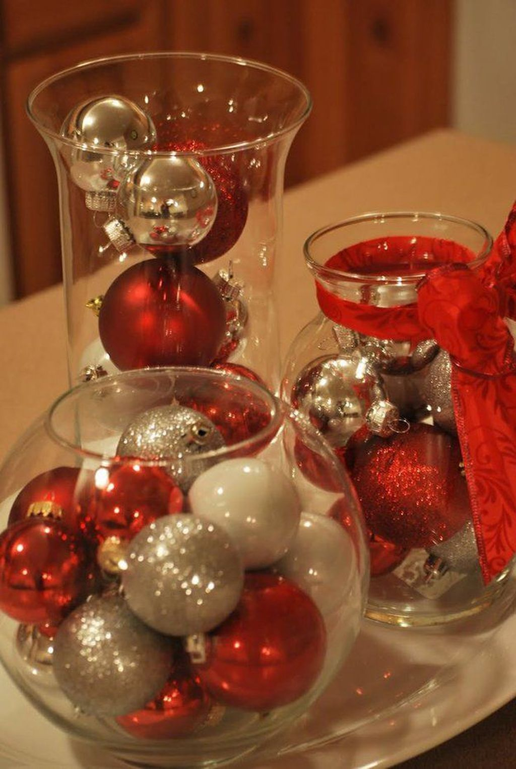 Cheap And Easy Christmas Centerpieces Ideas 23
