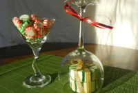 Cheap And Easy Christmas Centerpieces Ideas 44