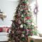 Cute And Colorful Christmas Tree Decoration Ideas To Freshen Up Your Home 08