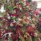Cute And Colorful Christmas Tree Decoration Ideas To Freshen Up Your Home 44
