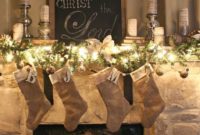 Elegant Rustic Christmas Decoration Ideas That Stands Out 03
