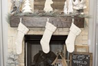 Elegant Rustic Christmas Decoration Ideas That Stands Out 32