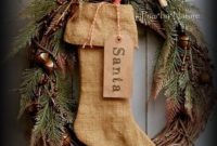 Elegant Rustic Christmas Wreaths Decoration Ideas To Celebrate Your Holiday 01