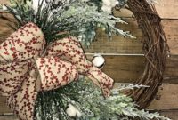 Elegant Rustic Christmas Wreaths Decoration Ideas To Celebrate Your Holiday 05