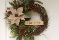 Elegant Rustic Christmas Wreaths Decoration Ideas To Celebrate Your Holiday 11