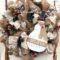 Elegant Rustic Christmas Wreaths Decoration Ideas To Celebrate Your Holiday 28