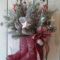 Elegant Rustic Christmas Wreaths Decoration Ideas To Celebrate Your Holiday 31