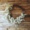 Elegant Rustic Christmas Wreaths Decoration Ideas To Celebrate Your Holiday 45