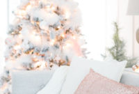 Gorgeous Pink And Gold Christmas Decoration Ideas 03
