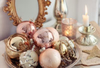 Gorgeous Pink And Gold Christmas Decoration Ideas 13
