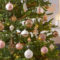 Gorgeous Pink And Gold Christmas Decoration Ideas 28