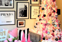Inspiring Christmas Decoration Ideas For Your Apartment 14