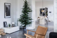 Inspiring Christmas Decoration Ideas For Your Apartment 40