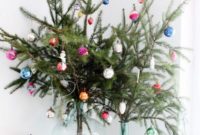 Inspiring Home Decoration Ideas With Small Christmas Tree 02