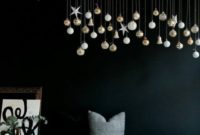 Simple Christmas Bedroom Decoration Ideas 35