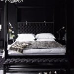Stunning Black And White Bedroom Decoration Ideas 01