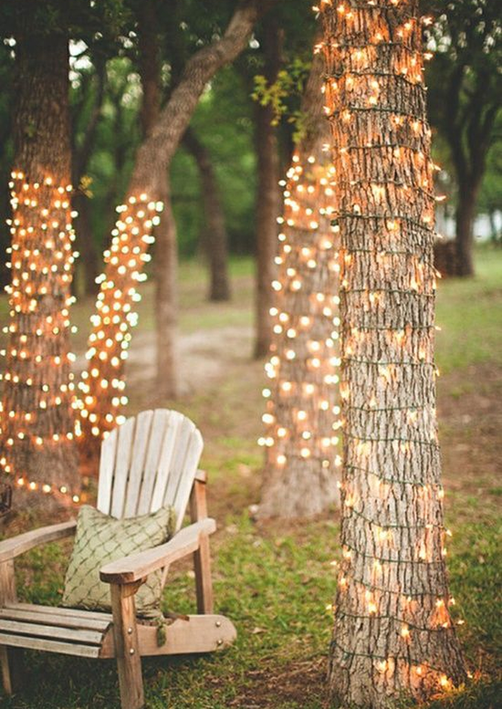 Totally Inspiring Christmas Lighting Ideas You Should Try For Your Home 20