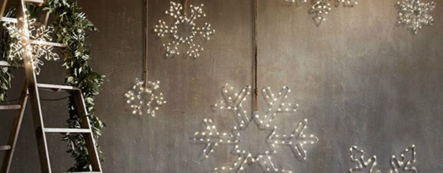 Totally Inspiring Christmas Lighting Ideas You Should Try For Your Home 38