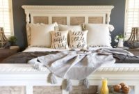 37 Cozy Rustic Bedroom Design Ideas 21