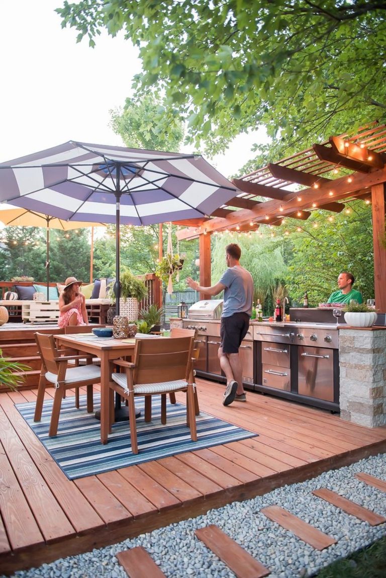 38 Cool Outdoor Kitchen Design Ideas 13 – HomeDecorish