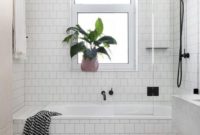 39 Cool And Stylish Small Bathroom Design Ideas21