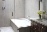 39 Cool And Stylish Small Bathroom Design Ideas23