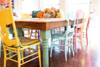 Bright And Colorful Dining Room Design Ideas 36