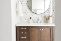 Cool Small Master Bathroom Remodel Ideas 23