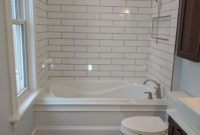 Cool Small Master Bathroom Remodel Ideas 28