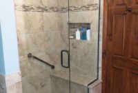 Cool Small Master Bathroom Remodel Ideas 36