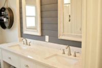Cool Small Master Bathroom Remodel Ideas 47