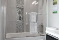 Cool Small Master Bathroom Remodel Ideas 48
