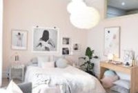 Modern And Stylish Scandinavian Bedroom Decoration Ideas 26