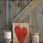 Beautiful And Creative DIY Valentine Decoration Ideas For Your Home 04