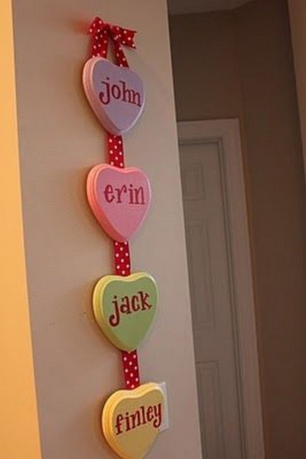Beautiful And Creative DIY Valentine Decoration Ideas For Your Home 21