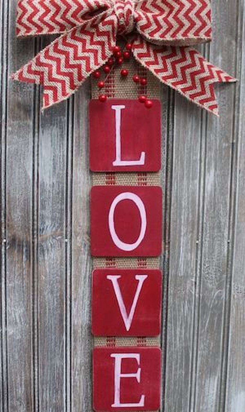 Beautiful And Creative DIY Valentine Decoration Ideas For Your Home 32
