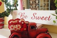 Cool And Cozy Red Valentines Day Decoration Ideas 07