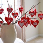 Cool And Cozy Red Valentines Day Decoration Ideas 16