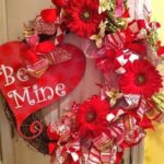 Cool And Cozy Red Valentines Day Decoration Ideas 22