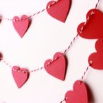 Cool And Cozy Red Valentines Day Decoration Ideas 25