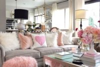 Cute Pink Valentines Day Decoration Ideas For Your Home 26