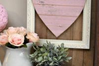 Cute Pink Valentines Day Decoration Ideas For Your Home 37