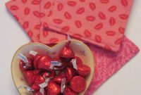 Cute Pink Valentines Day Decoration Ideas For Your Home 40