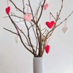 Cute Pink Valentines Day Decoration Ideas For Your Home 44