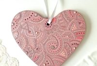 Cute Pink Valentines Day Decoration Ideas For Your Home 49