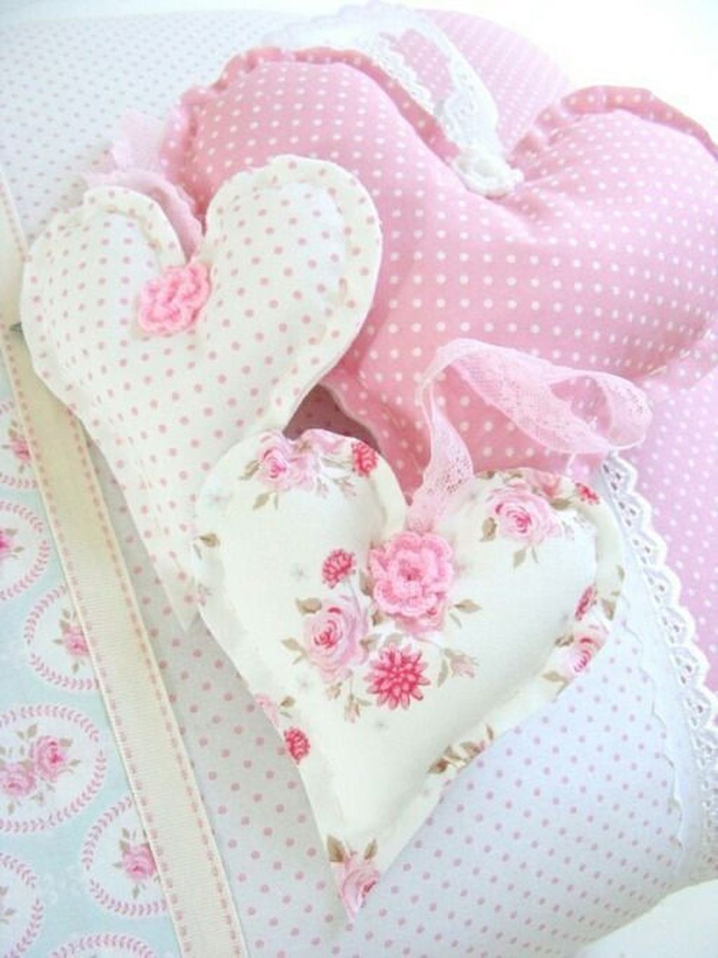 Cute Shabby Chic Valentines Decoration Ideas For Your Home 13
