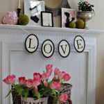 Inspiring Valentines Day Fireplace Decoration Ideas 05