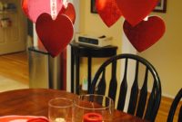 Romantic Valentines Day Dining Room Decoration Ideas 15
